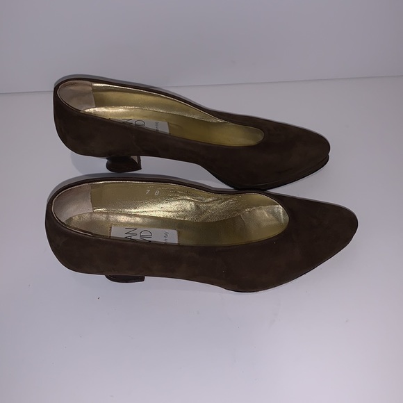 Joan & David Shoes Joan And David Vintage Brown Suede Pumps Hand made in Italy - Picture 3 of 7